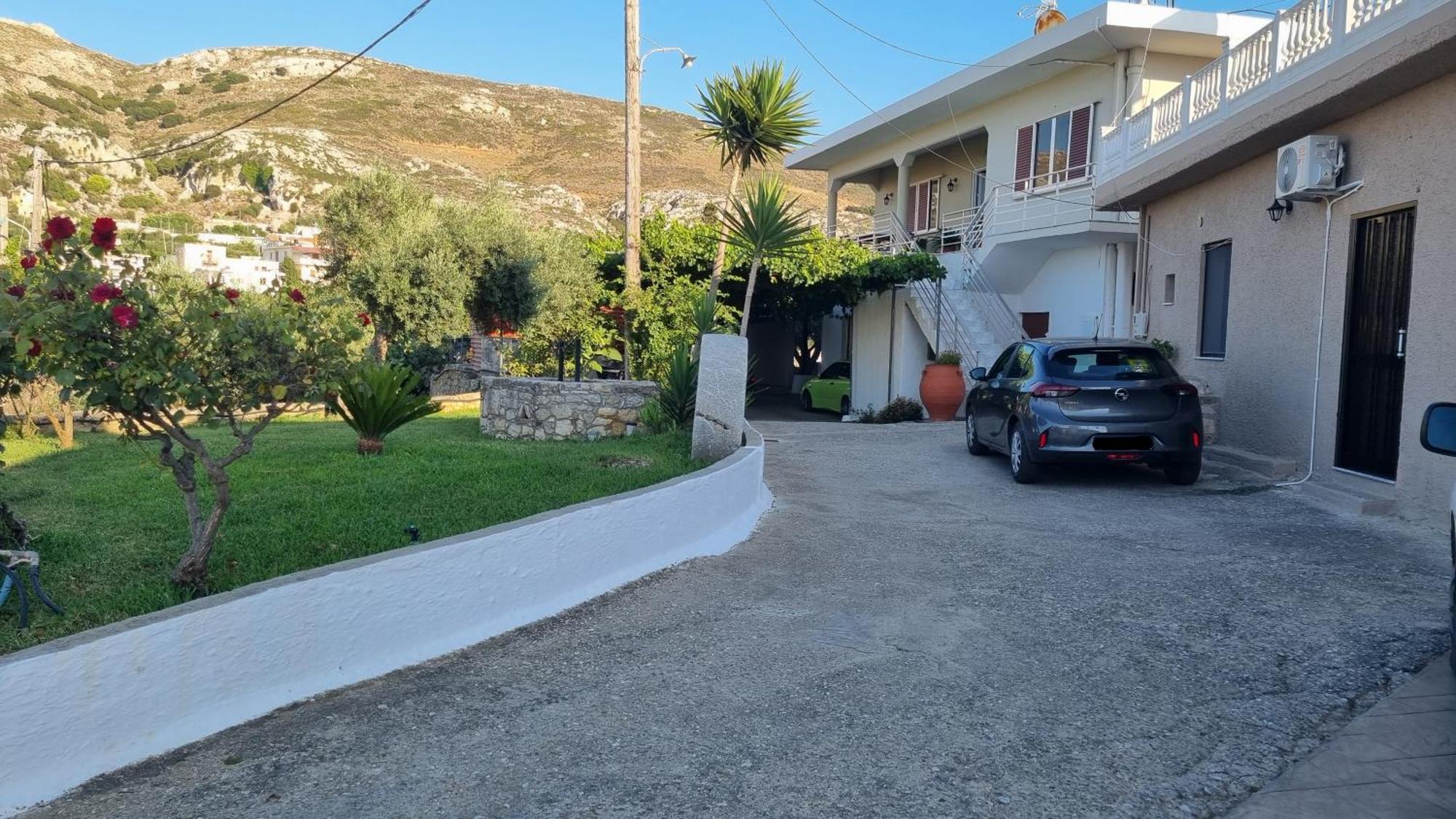 Casa Artemis Plátanos Exterior foto